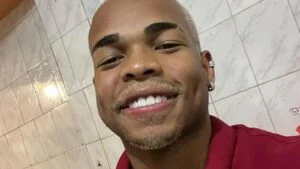 Após triunfo no Ba Vi, Cristian Bell apronta com Marinho e deixa presente inusitado na casa do atacante