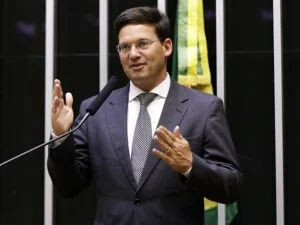 João Roma defende leis mais duras contra o crime organizado: “O criminoso tem que amargar a prisão”