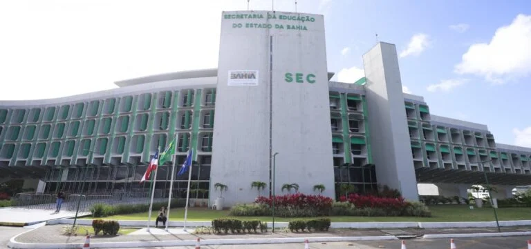 MP BA dá prazo para SEC revisar regras de avaliação na rede estadual na Bahia