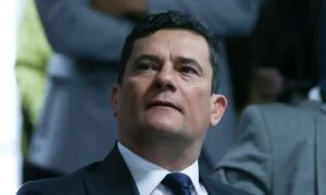Sérgio Moro lidera disputa pelo governo do Paraná com 46% das intenções de voto, aponta pesquisa