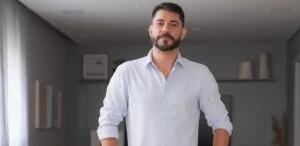 Evaristo Costa surpreende ao anunciar que produzirá conteúdo adulto: “Sou dono das minhas escolhas”