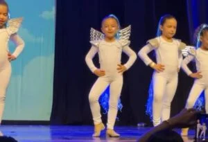 Lore Improta encanta web ao mostrar apresentação de dança de Liz; veja vídeo