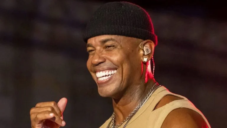 Após sentir fortes dores, cantor Flavinho passa mal e Pagod’art cancela show na Bahia