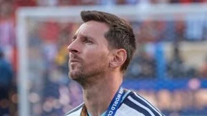 Com direito a carta escrita à mão, Lionel Messi se despede da seleção Argentina e anuncia aposentadoria