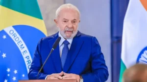 Reunião fora da agenda: Lula conversa com advogado de Lulinha sobre investigações da PF