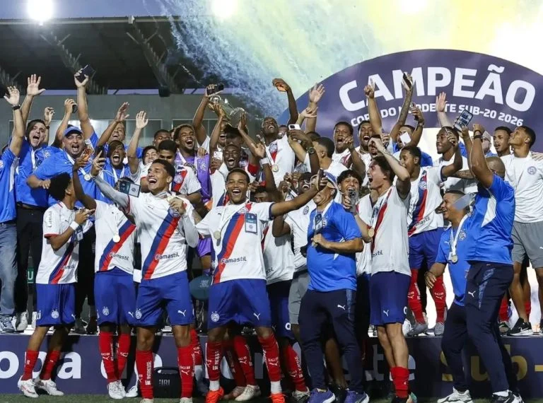 Campeão! Bahia ganha do Fortaleza em jogo disputado e ergue segunda taça da Copa do Nordeste sub 20