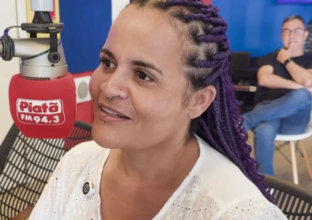 Delliana Ricelli critica merenda e saúde em Salvador e alfineta Bruno Reis: “Estagiário de ACM Neto”