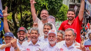 ”A Bahia não aceita o retorno do Carlismo”, afirma Lucas Reis ao lado do Time de Lula, em Valença