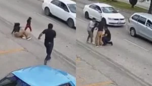 Homem salva criança de atropelamento e cena impressiona; assista
