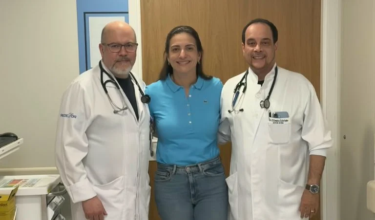 Deputada Roberta Roma recebe alta após cinco dias internada por infarto: “Feliz e muito bem humorada”