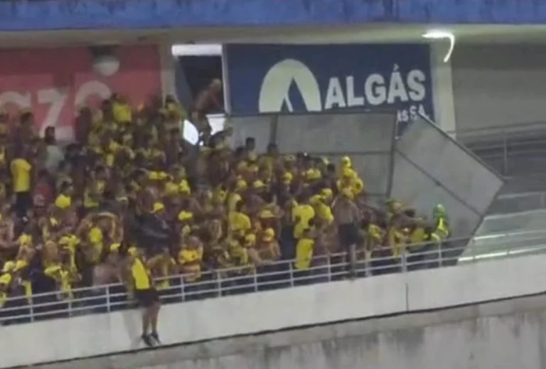 Jogo do CRB x Sport termina em confusão generalizada por torcedores após derrota do time pernambucano e imagens chamam atençã