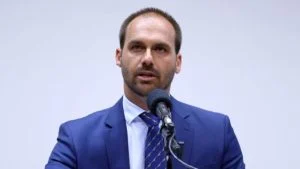 Eduardo Bolsonaro afirma que levará registros do STF para autoridades dos Estados Unidos em busca de novas sanções; saiba det