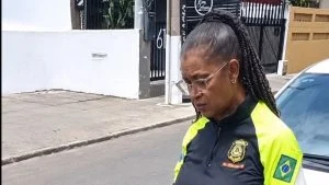 Suposta agente da Transalvador discute com motorista e diz ser de “facção, p*rra”