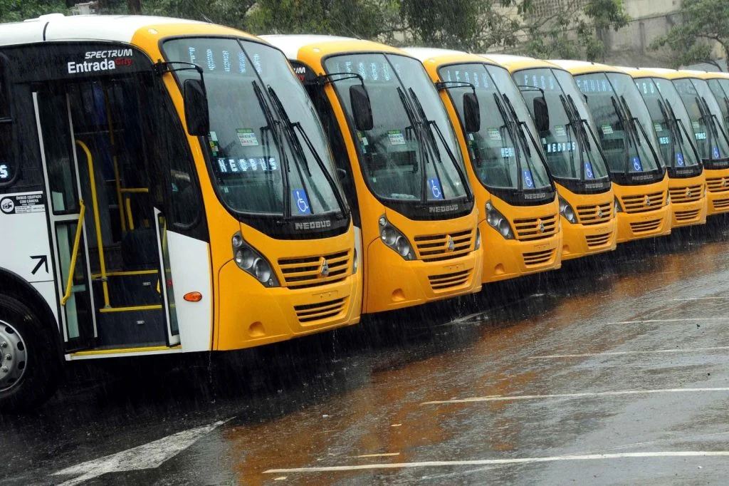 Prefeitura de Salvador financia 180 novos ônibus para renovar frota dos “amarelinhos”