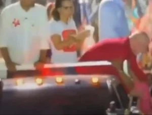 Janja tem reação inesperada com eleitora de Lula e divide opiniões; assista