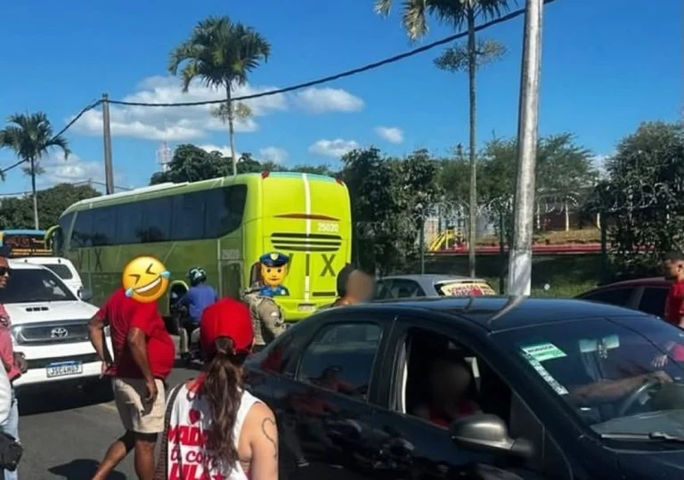 Mulher é presa após arremessar lata de tinta em Jerônimo Rodrigues