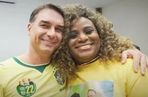 Negona do Bolsonaro acusa PL de perseguição: “Eu fui tratada como um bolo de merda”
