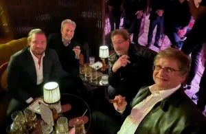 Gonet nega proximidade com Vorcaro, mas foto dos dois em Londres é divulgada pela PF