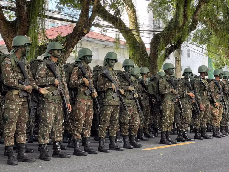 Com público esperado de 10 mil pessoas, Salvador realiza tradicional desfile de independência; confira roteiro