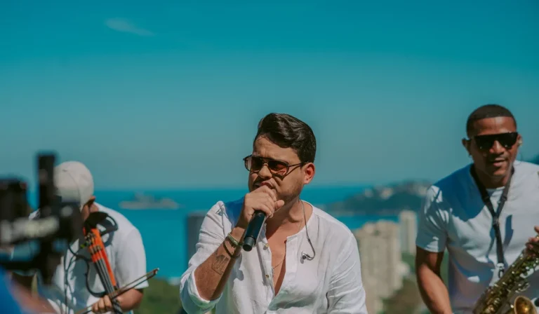 Arrocha nas alturas: Thiago Aquino grava novo projeto no Rio de Janeiro