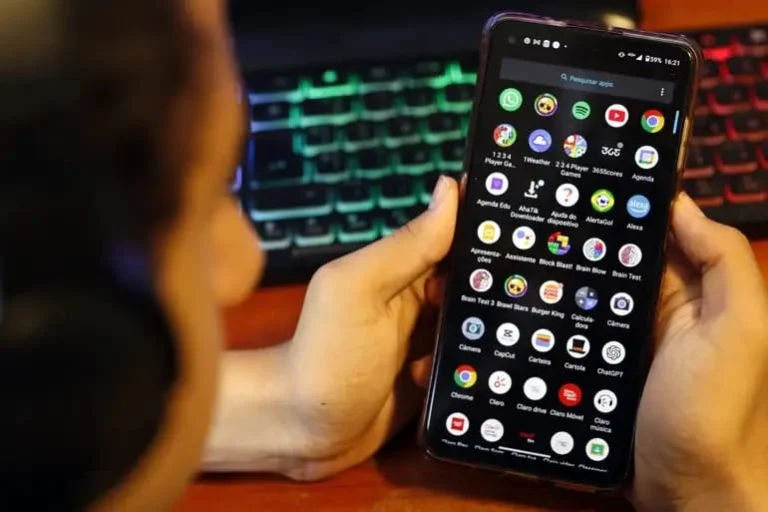WhatsApp deixa de funcionar em 21 modelos de celulares nesta terça; confira lista