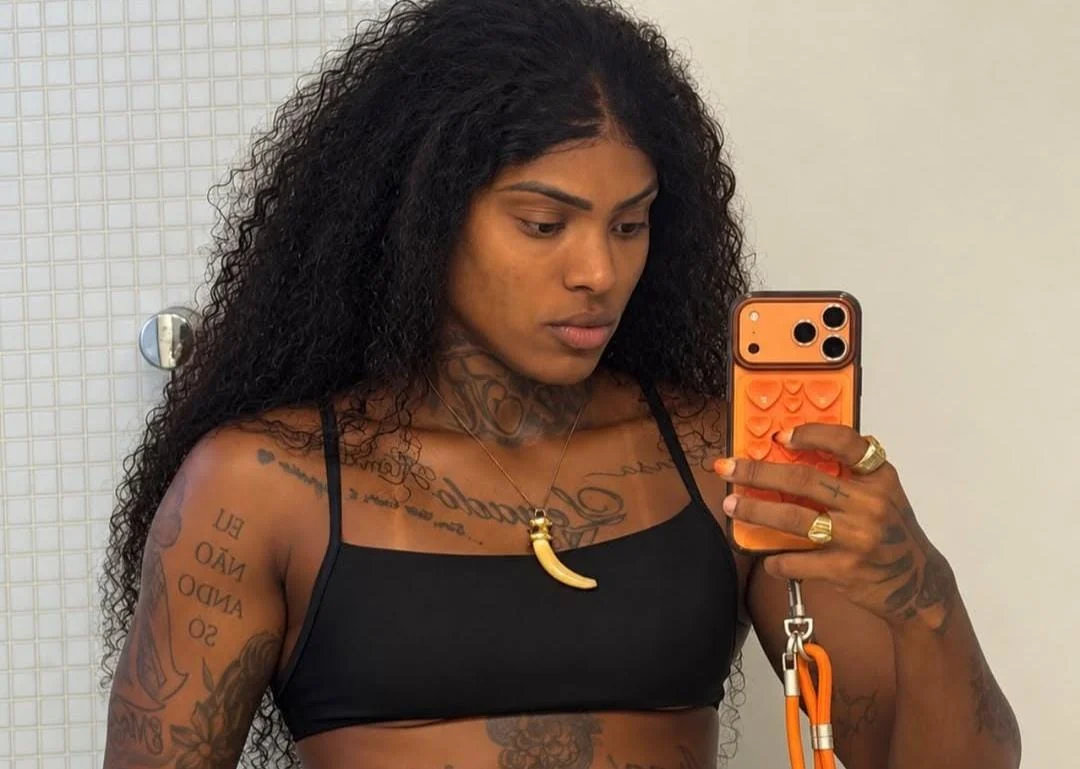 Após apelo nas redes, cantora A Dama recupera celular furtado durante show e manda recado: “Essa pessoa vai pagar”