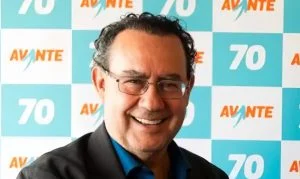 Augusto Cury cogita deixar política e desabafa sobre cenário: “Nunca encontrei um ambiente tão tóxico”