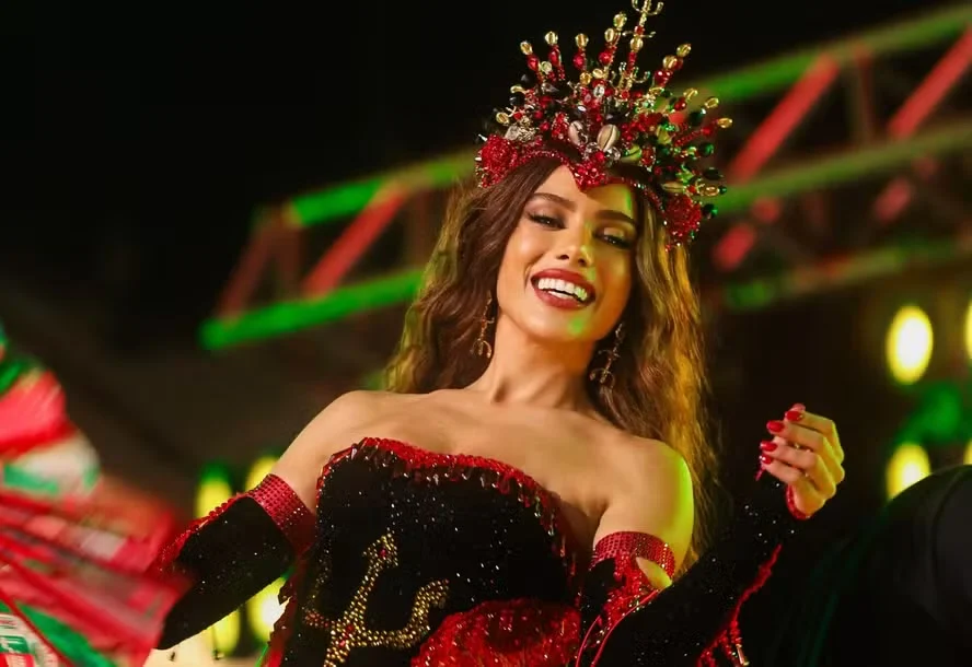 Anitta fala sobre eleições e defende mais mulheres na política: “Super capazes e competentes”