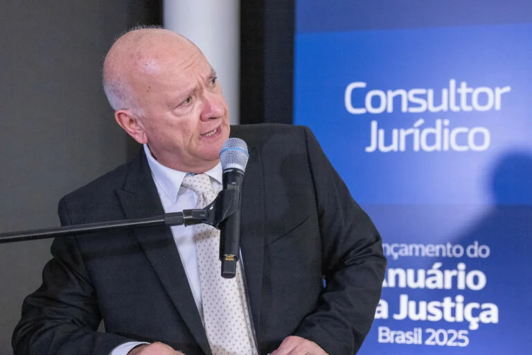 Tragédia: jornalista Márcio Chaer m*rre aos 71 anos após perseguição a suspeitos de assalto