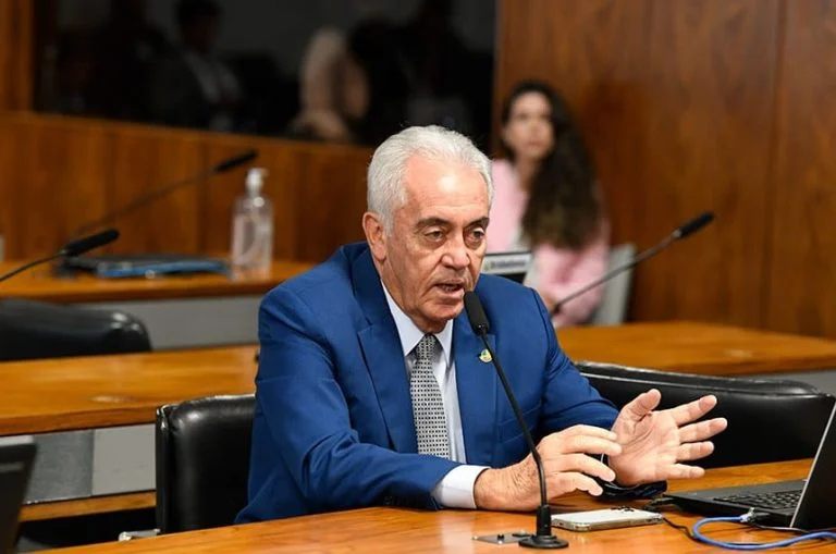 Otto Alencar defende anistia aos condenados pelo 8 de Janeiro e medida pode beneficiar Jair Bolsonaro