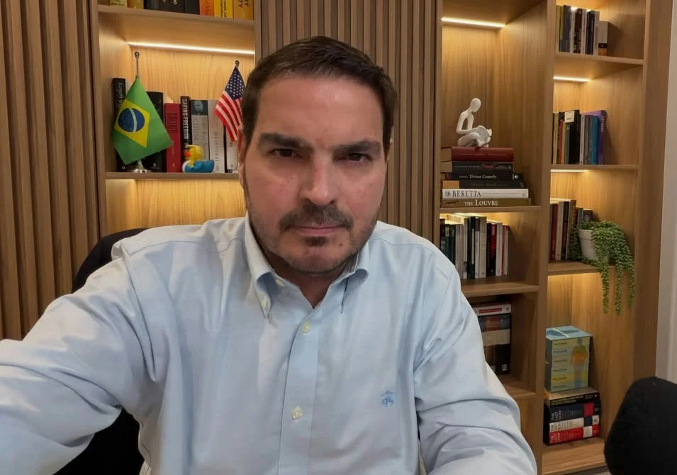 Após chamar Bahia de “câncer do Brasil”, Rodrigo Constantino surpreende com pedido de desculpas nas redes