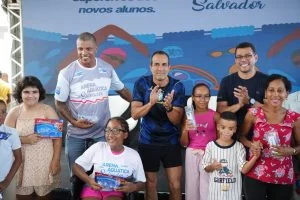 Prefeitura de Salvador inicia novo ciclo da Arena Aquática com entrega de equipamentos gratuitos