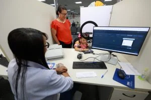 Projeto Pequeno Cidadão oferece emissão da Carteira de Identidade para crianças e adolescentes na Bahia
