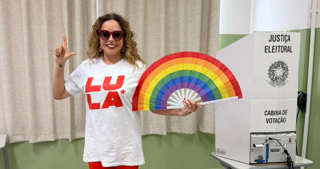 Daniela Mercury reúne família e reitera apoio a Lula: “O maior chefe de Estado”