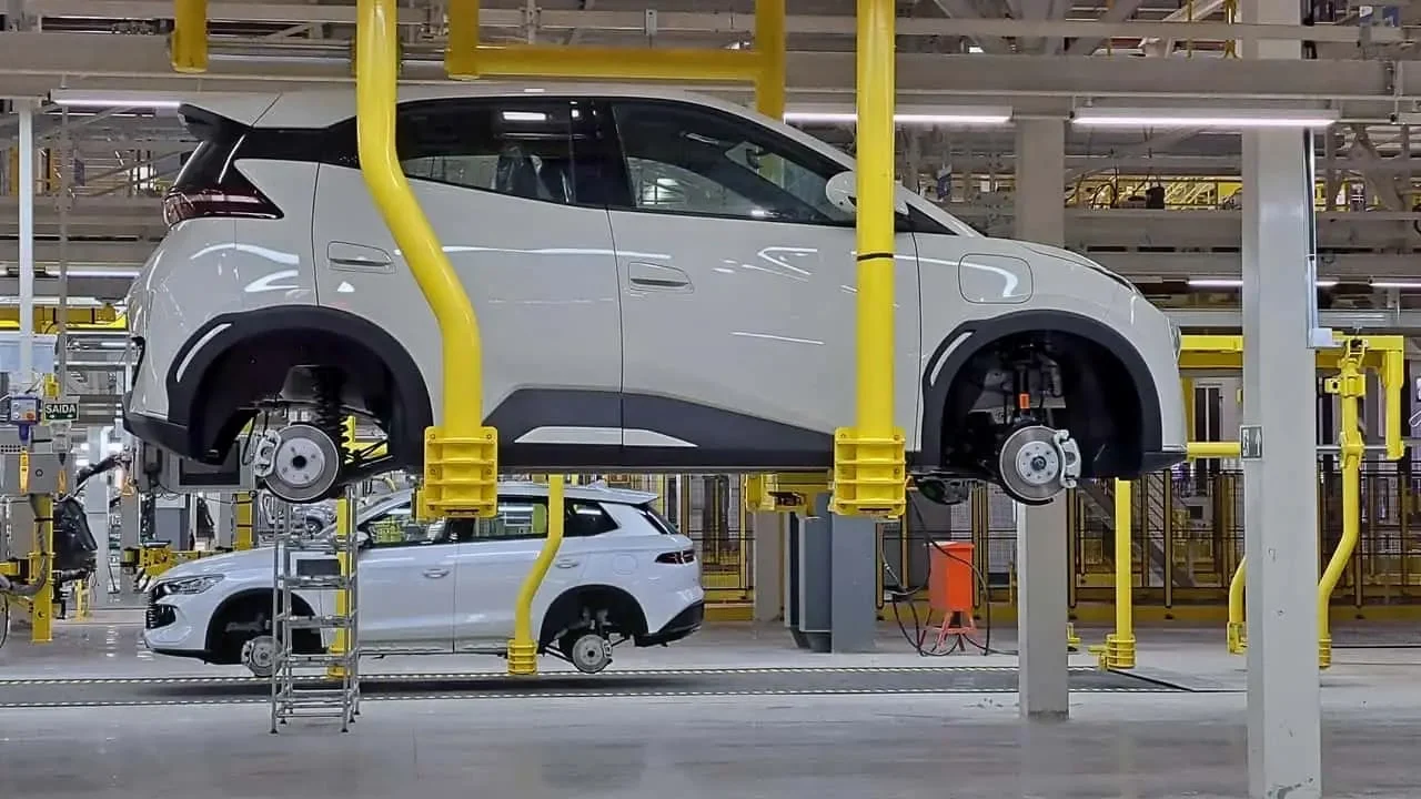 Vice presidente da BYD destaca protagonismo de Camaçari na indústria automotiva mundial