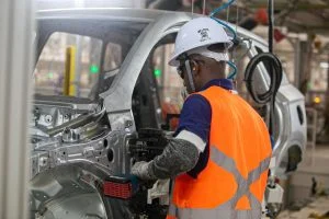 Fábrica da BYD em Camaçari avança para produção nacional após um ano de operação