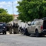 BOPE negocia com policial militar armado dentro de companhia da PM em Esplanada