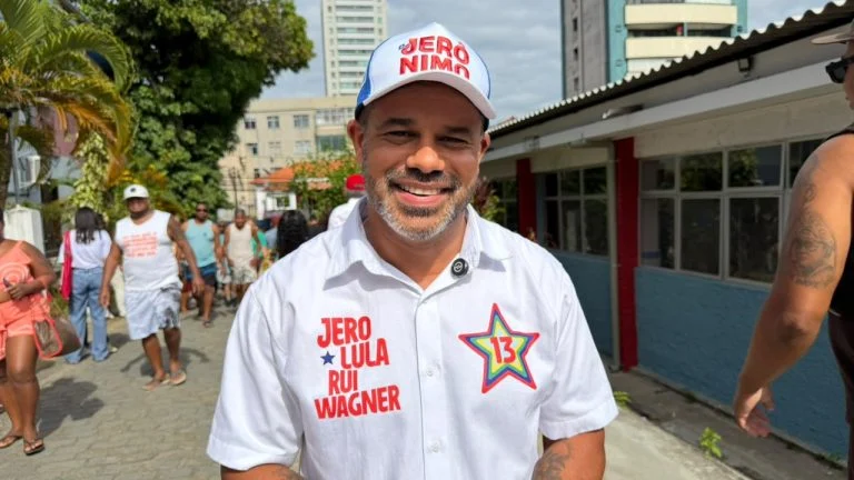 Secretário estadual da Educação vota no Luiz Viana e reafirma momento de “celebrar a cidadania”