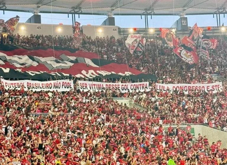 Torcida do Flamengo protesta contra proibição das Bets: “Gol contra”