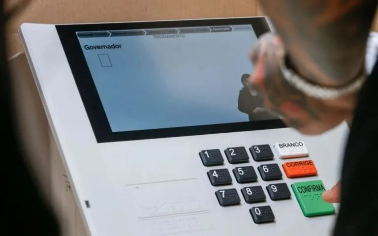 Eleições 2026: compra de votos dispara e lidera registros de crimes eleitorais